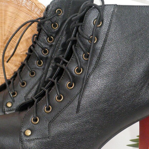 Jeffrey Campbell LITA Platform Heeled Lace-Up Bootie Black Wood Heels 11M Drag - Picture 14 of 15